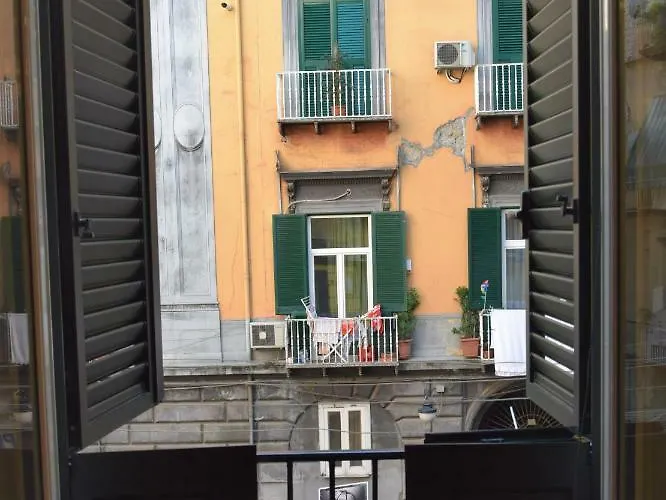 Incanto A Chiaia Neapel